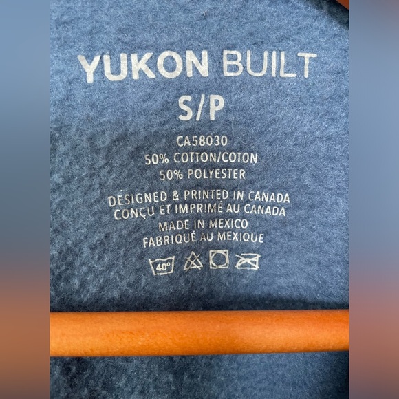 Yukon Built crewneck - Picture 2 of 2